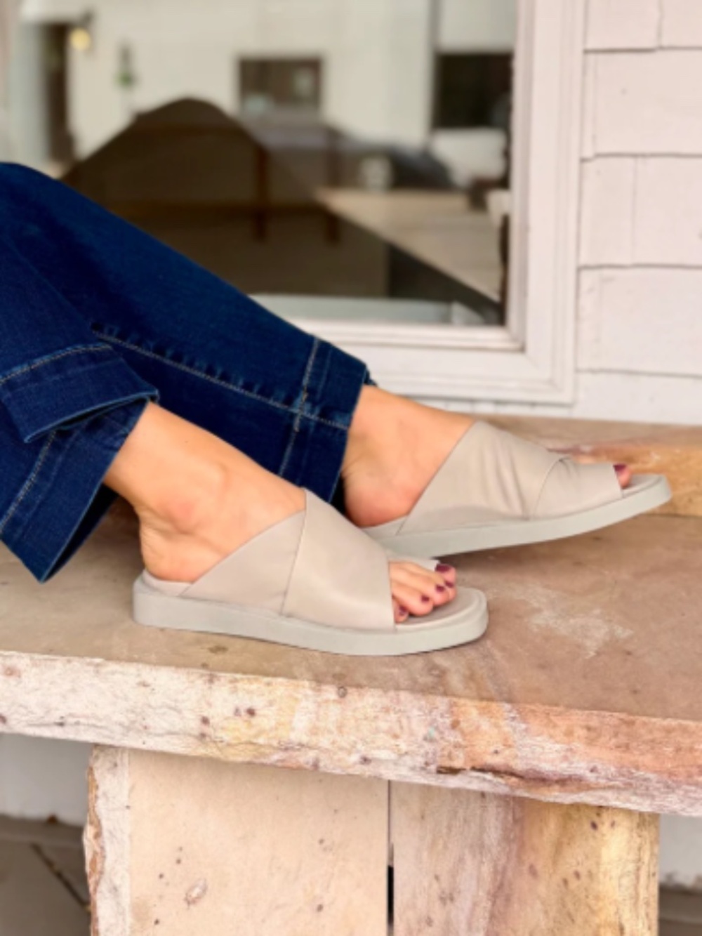 Bueno Jerika Slide Sandal in Tusk